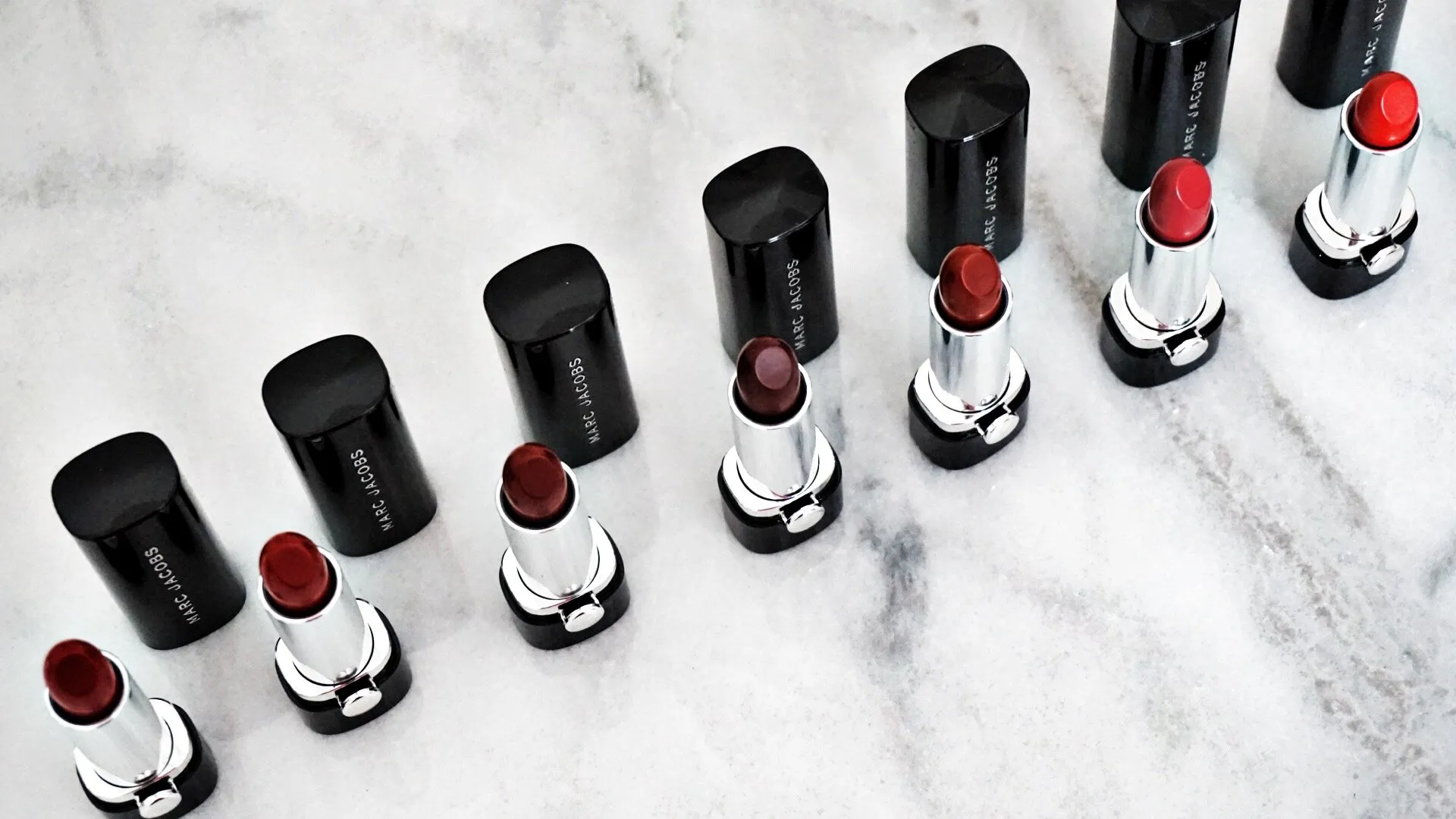 Marc Jacobs Beauty – Le Marc Lip Crème: Lipstik Berkualitas untuk Tampilan Sempurna